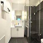 Old Town Apartment *